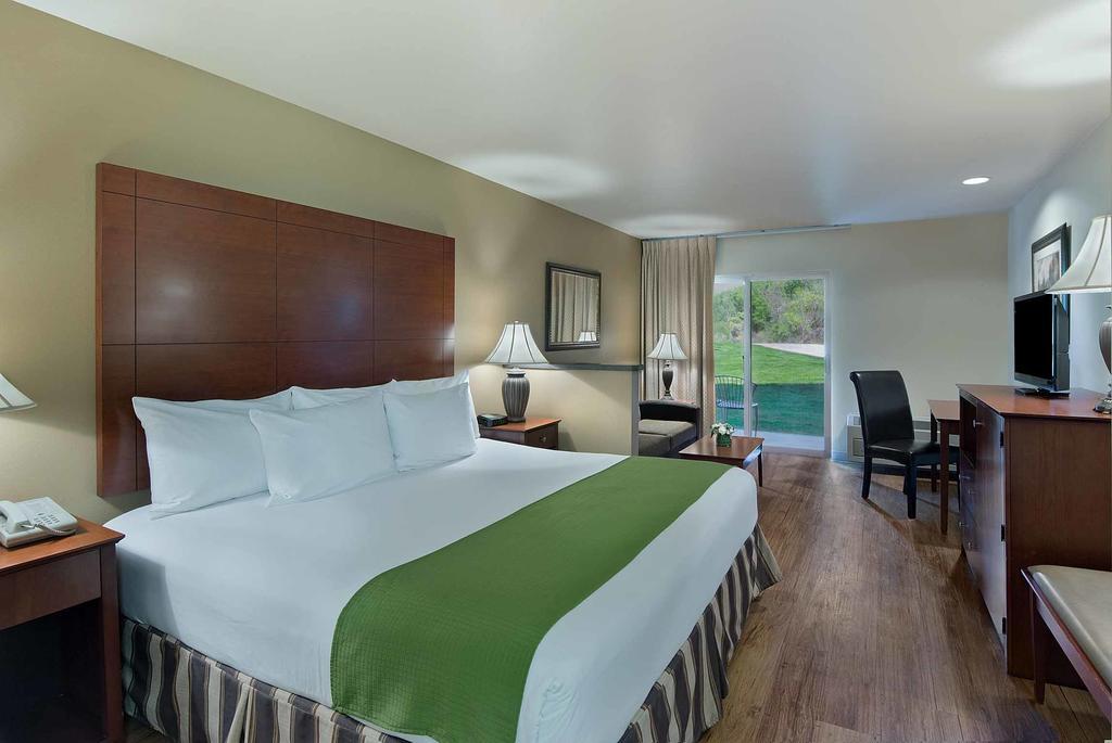 Oxford Suites Якима Екстериор снимка
